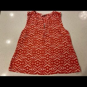 Skies Are Blue Petite Split V-Neck Knit Sleeveless Top—like new!